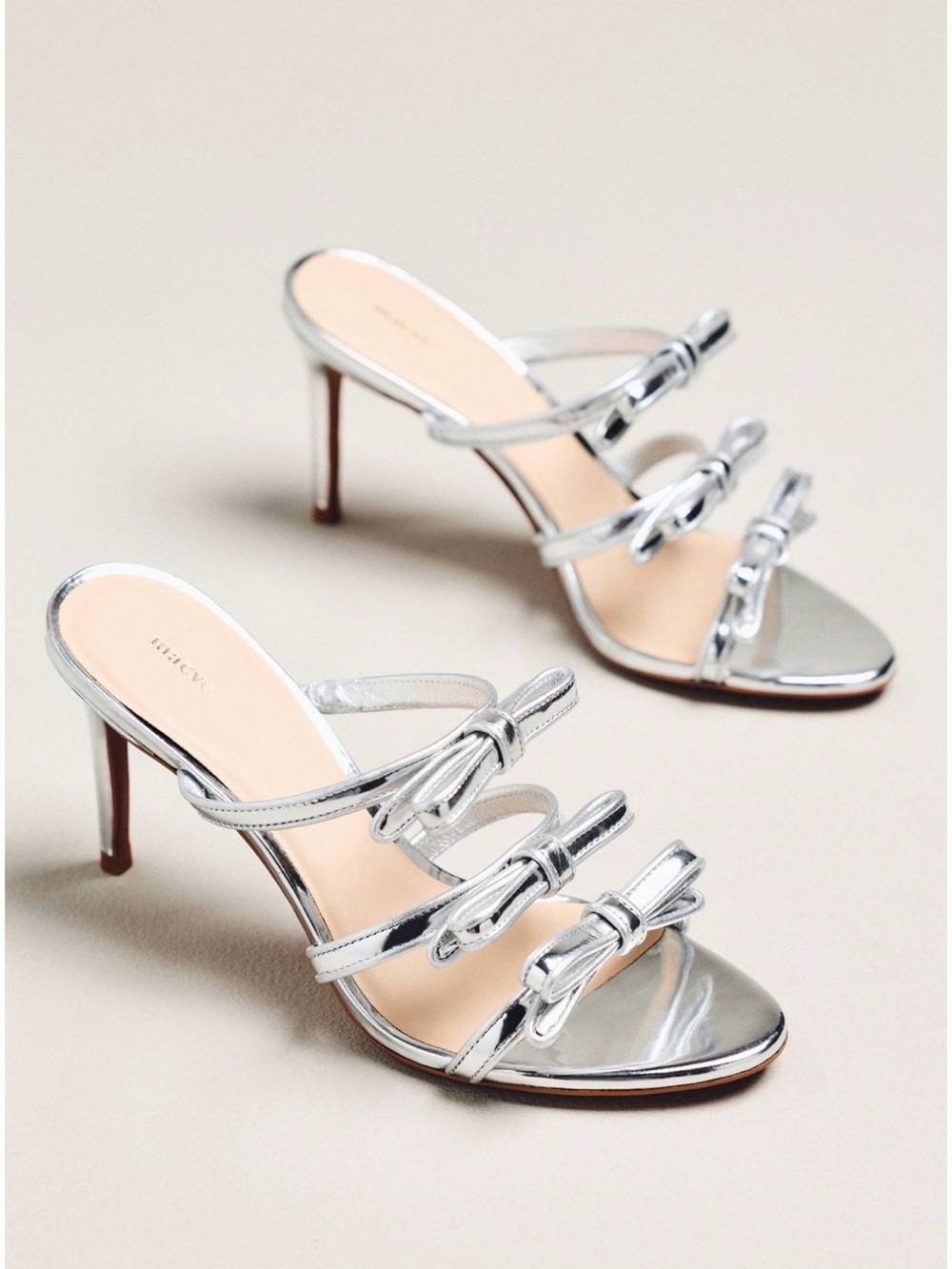 Maeve Leather Triple Bow kitten heels metallic silver EU 38 US 7